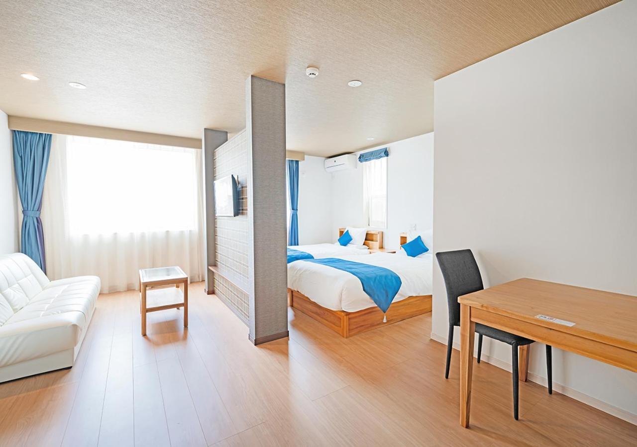 Hotel California Miyakojima Resort Luaran gambar